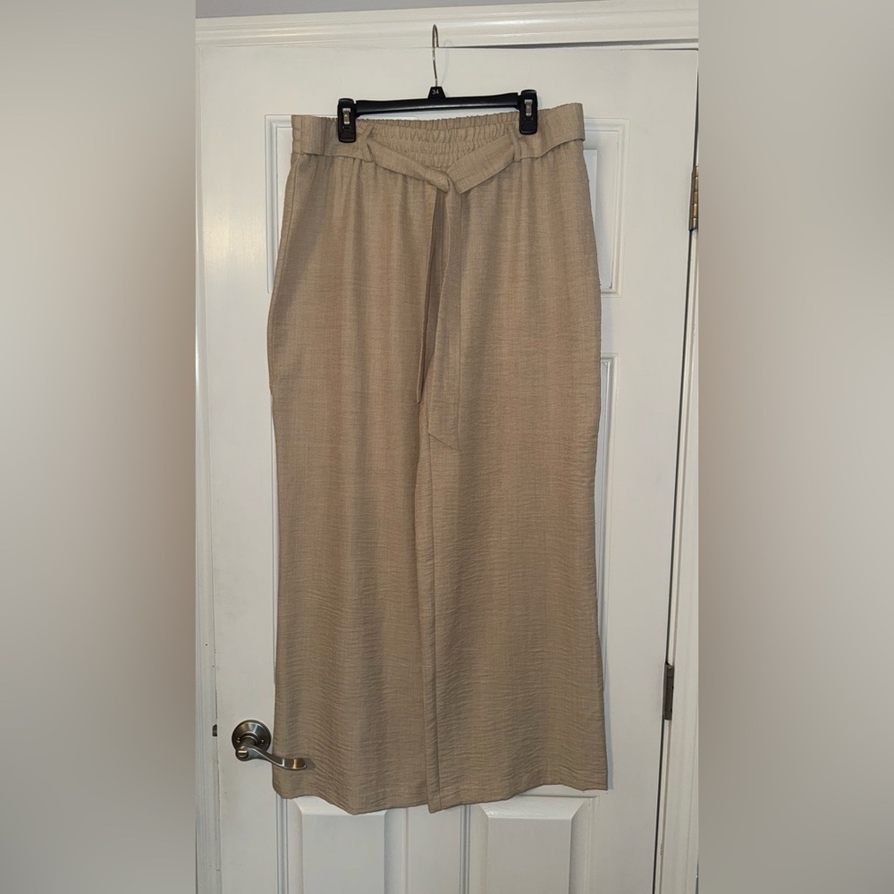 NYCC Beige Textured Pants
